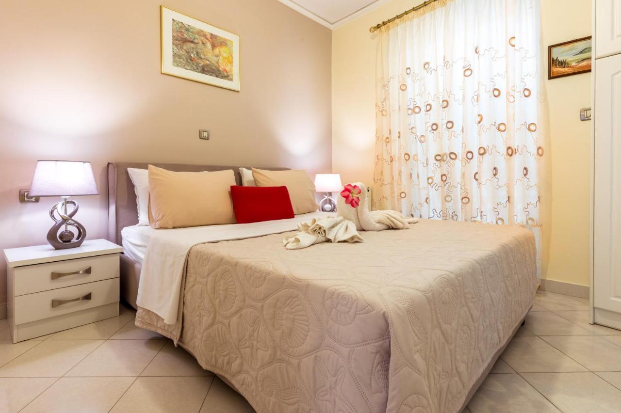 Piraeus Lux Secret Apartment Bilik gambar